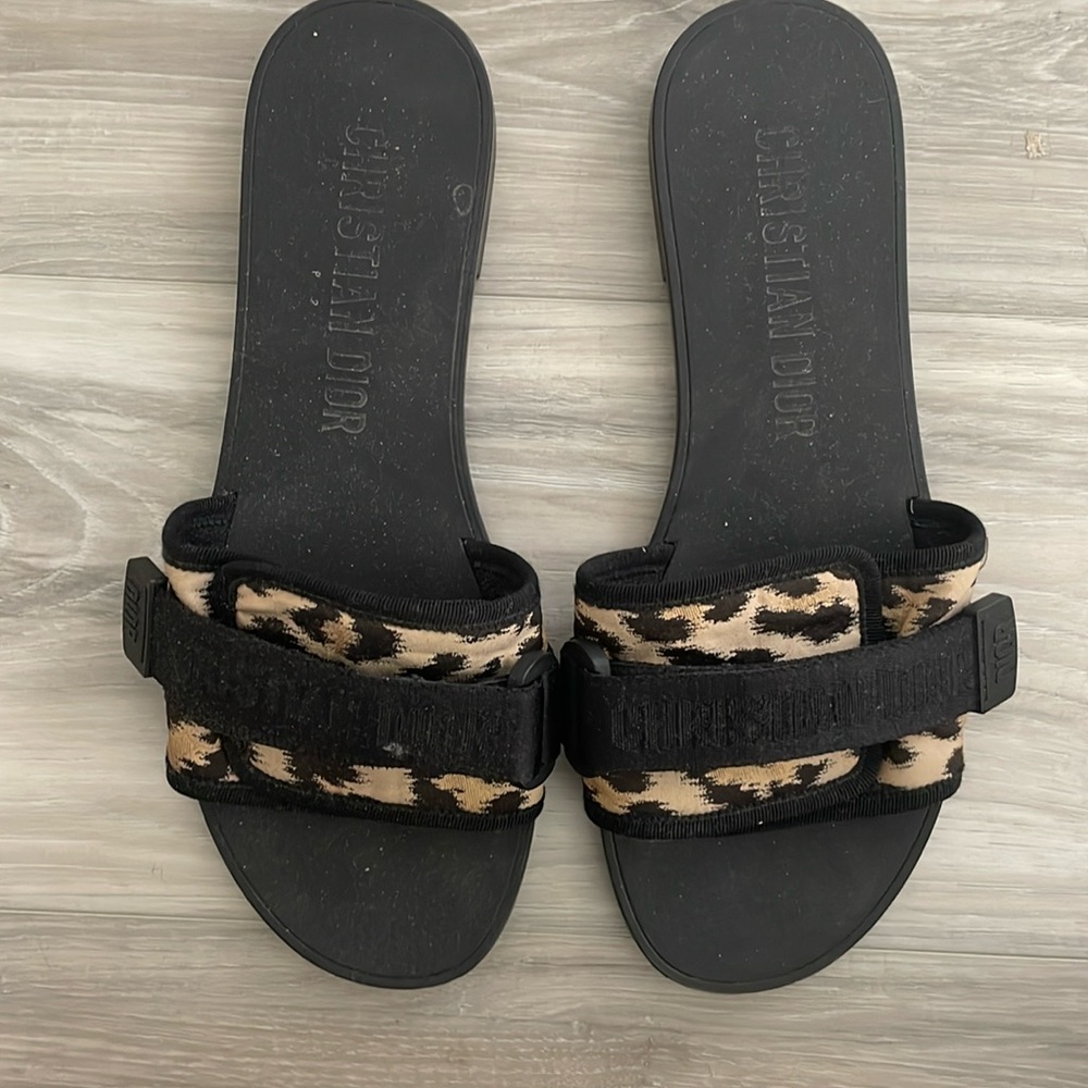 Dior Sandal (Like New)